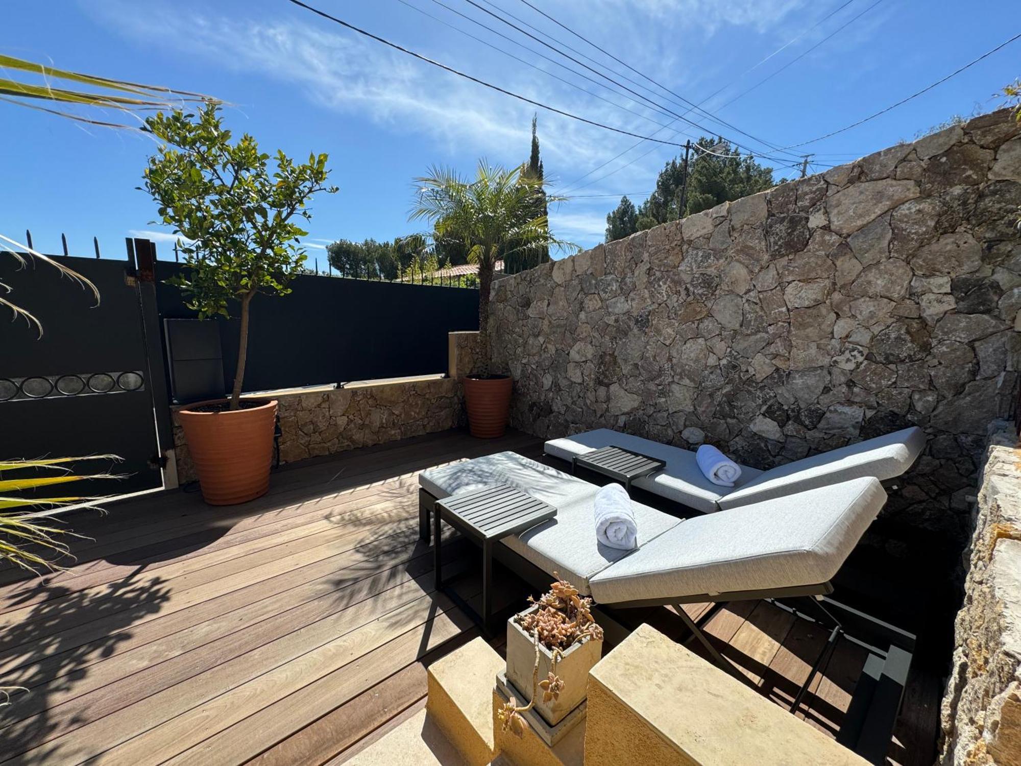 Confortable T2 Vue Mer Avec Terrasse Amenagee Et Parking Prive, Plage Et Port A Pied Sanary-sur-Mer Eksteriør billede