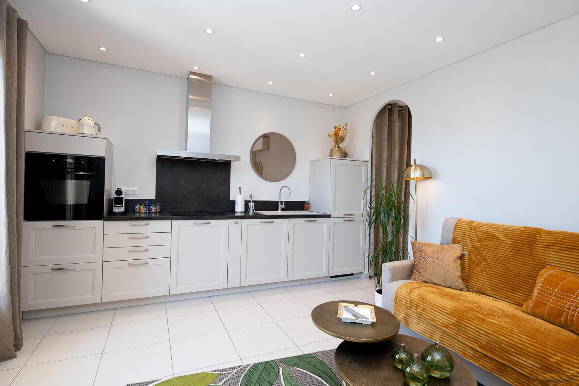 Confortable T2 Vue Mer Avec Terrasse Amenagee Et Parking Prive, Plage Et Port A Pied Sanary-sur-Mer Eksteriør billede