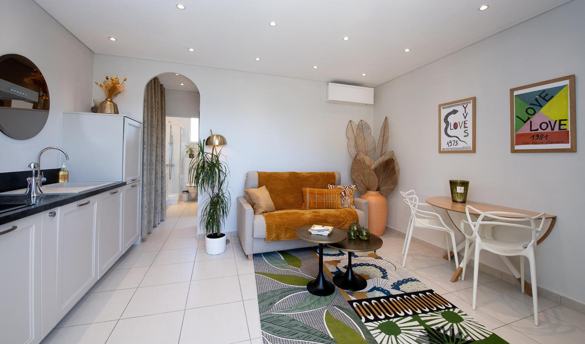Confortable T2 Vue Mer Avec Terrasse Amenagee Et Parking Prive, Plage Et Port A Pied Sanary-sur-Mer Eksteriør billede